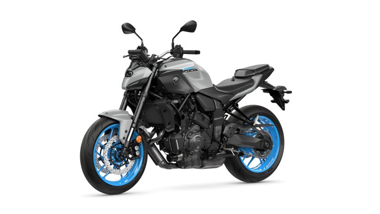 2025 Yamaha MT07AS EU Ice Storm Studio 005 03