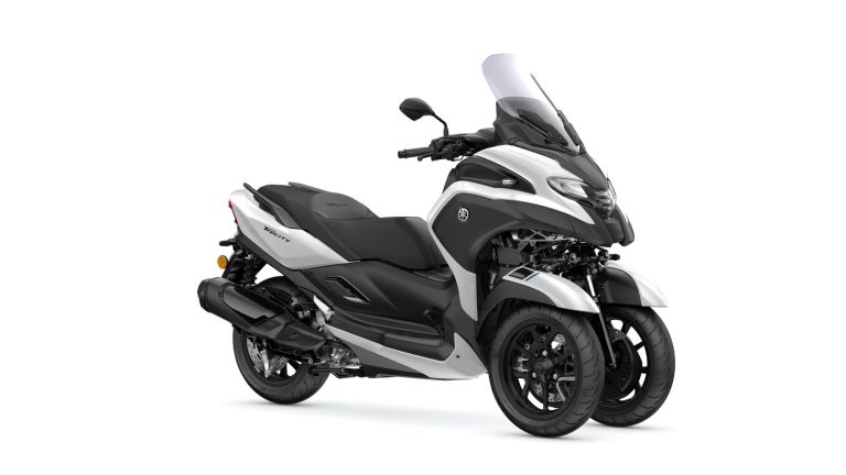2026 Yamaha LMW300ABYM EU Milky White 360 Degrees 001 03